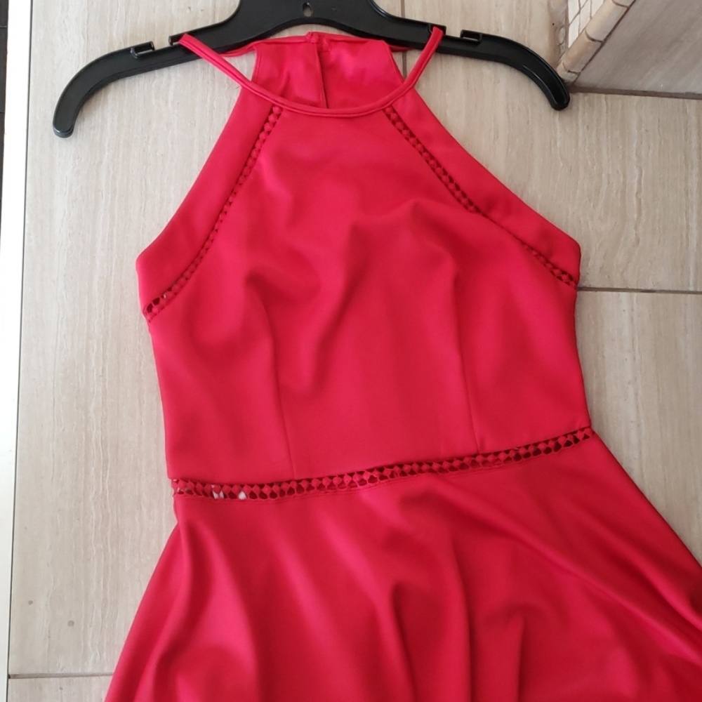 Dress - Picture 3 of 5